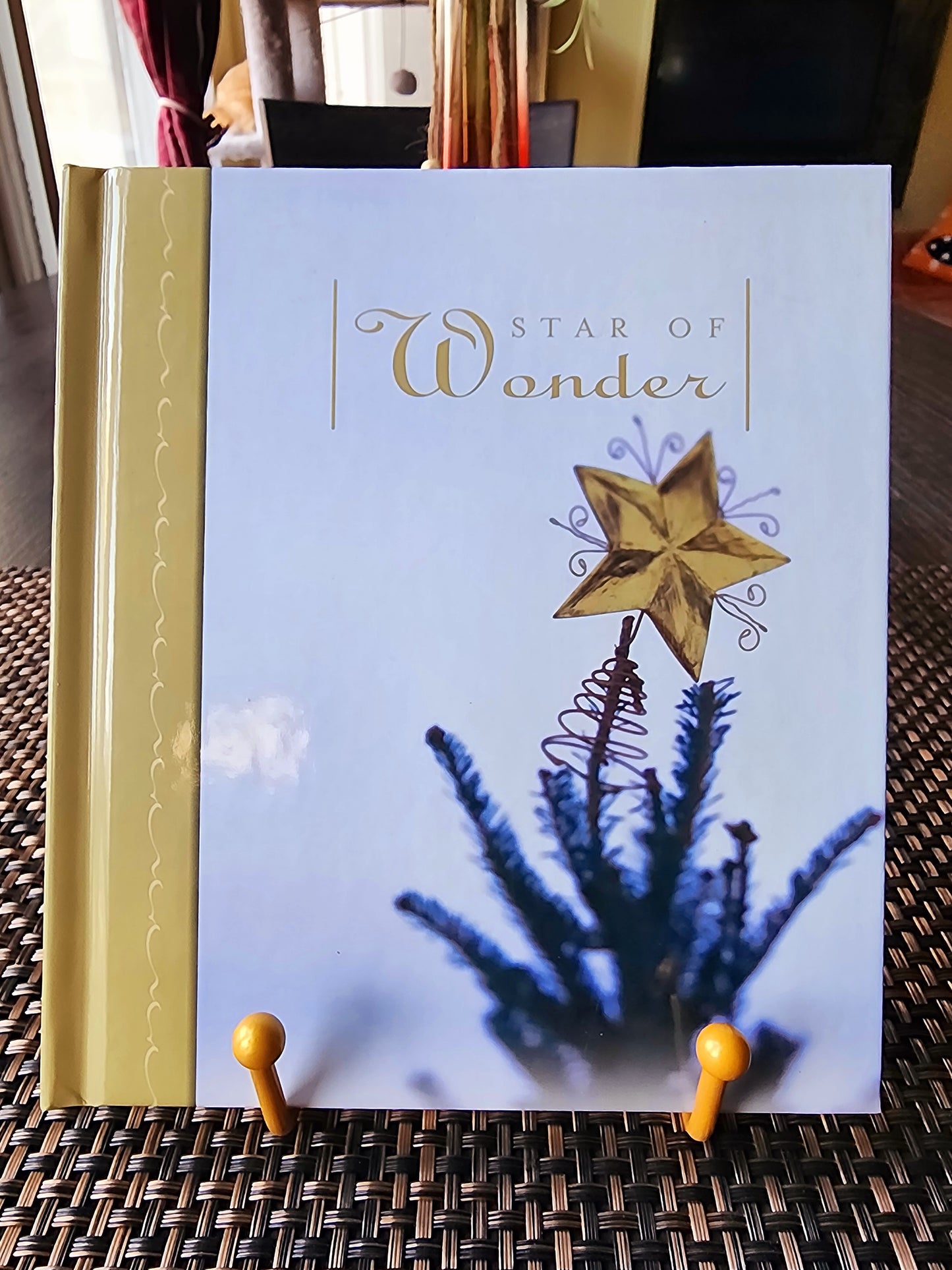 "Star of Wonder" by Vicki Phelps Daymaker Greeting Books
