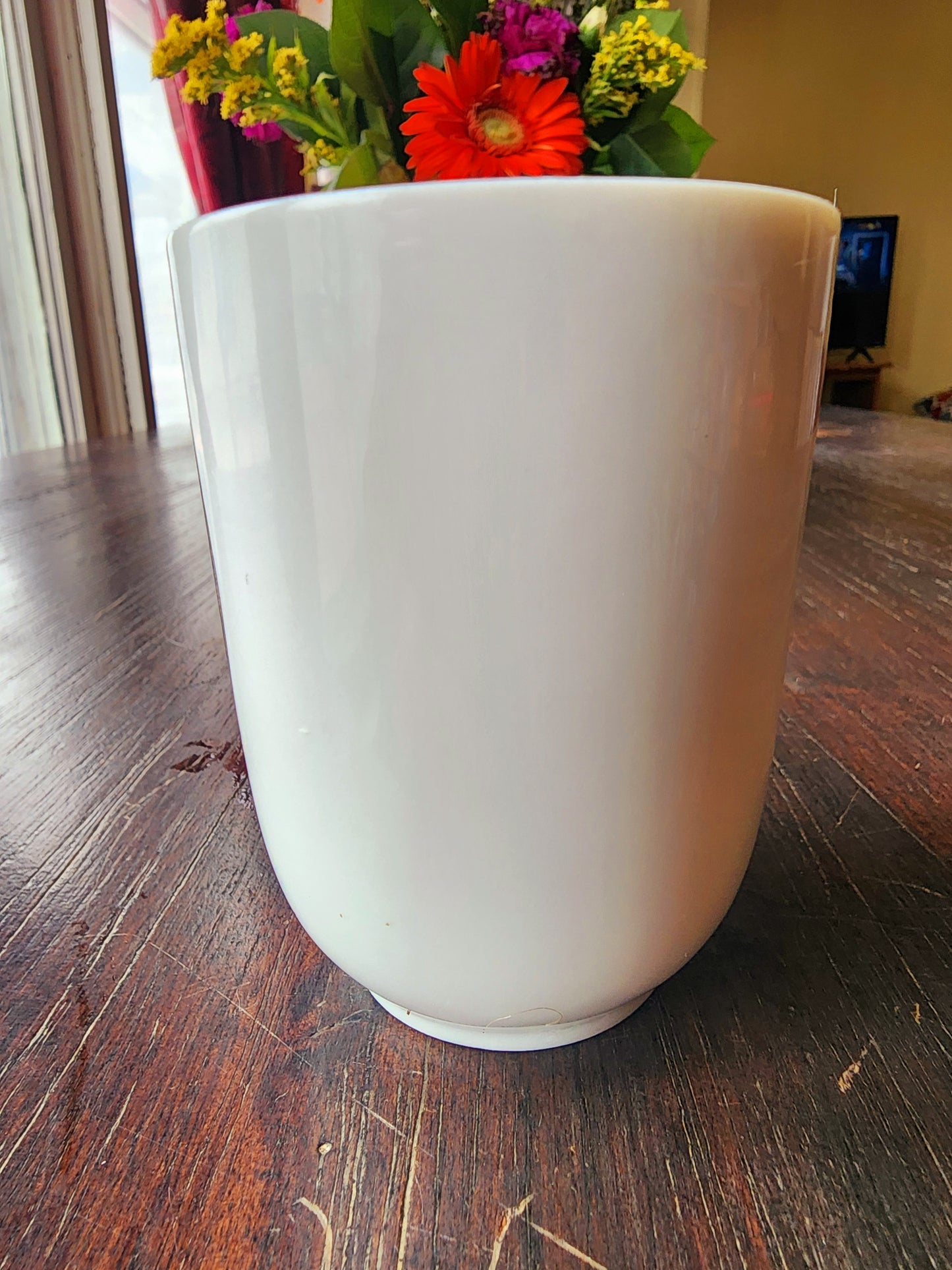 Kaiser W. Germany Vintage 1970s Porcelain Cup Hot Air Balloon ''Adornsche Montgolfiere Strasbourg 1784"