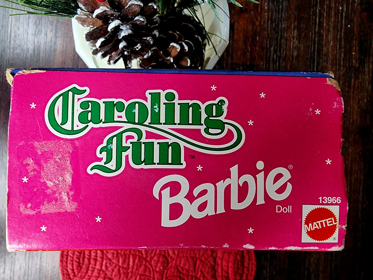 Vintage 1995 CAROLING FUN BARBIE Christmas Special Edition #13966 Sealed NRFB