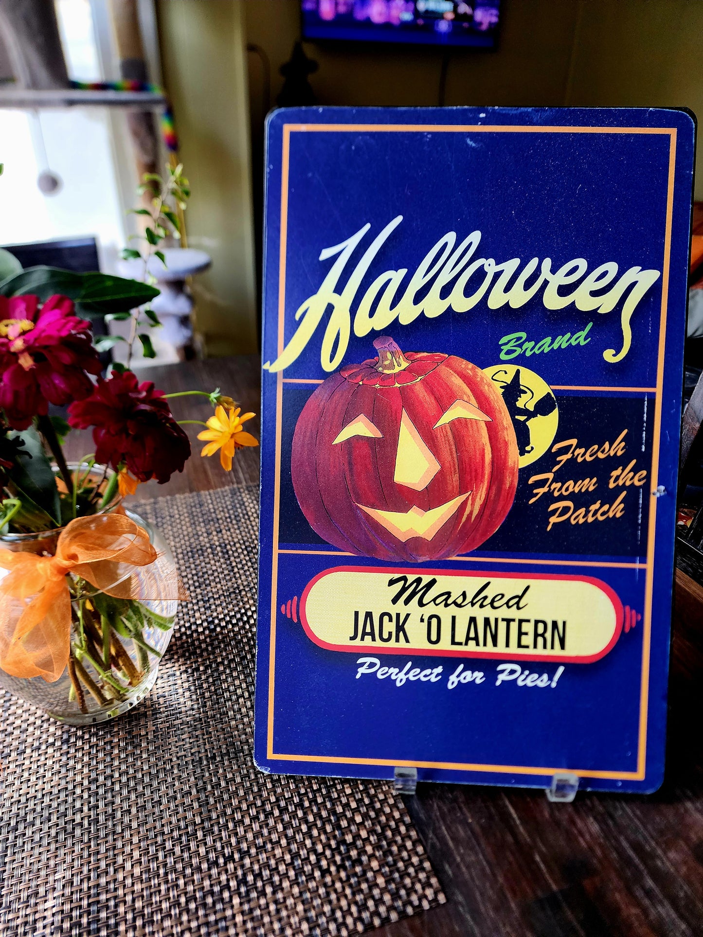 Metal Halloween Sign Wall Hanging Vintage Style Mashed Jack O Lantern 15.5x9.5"
