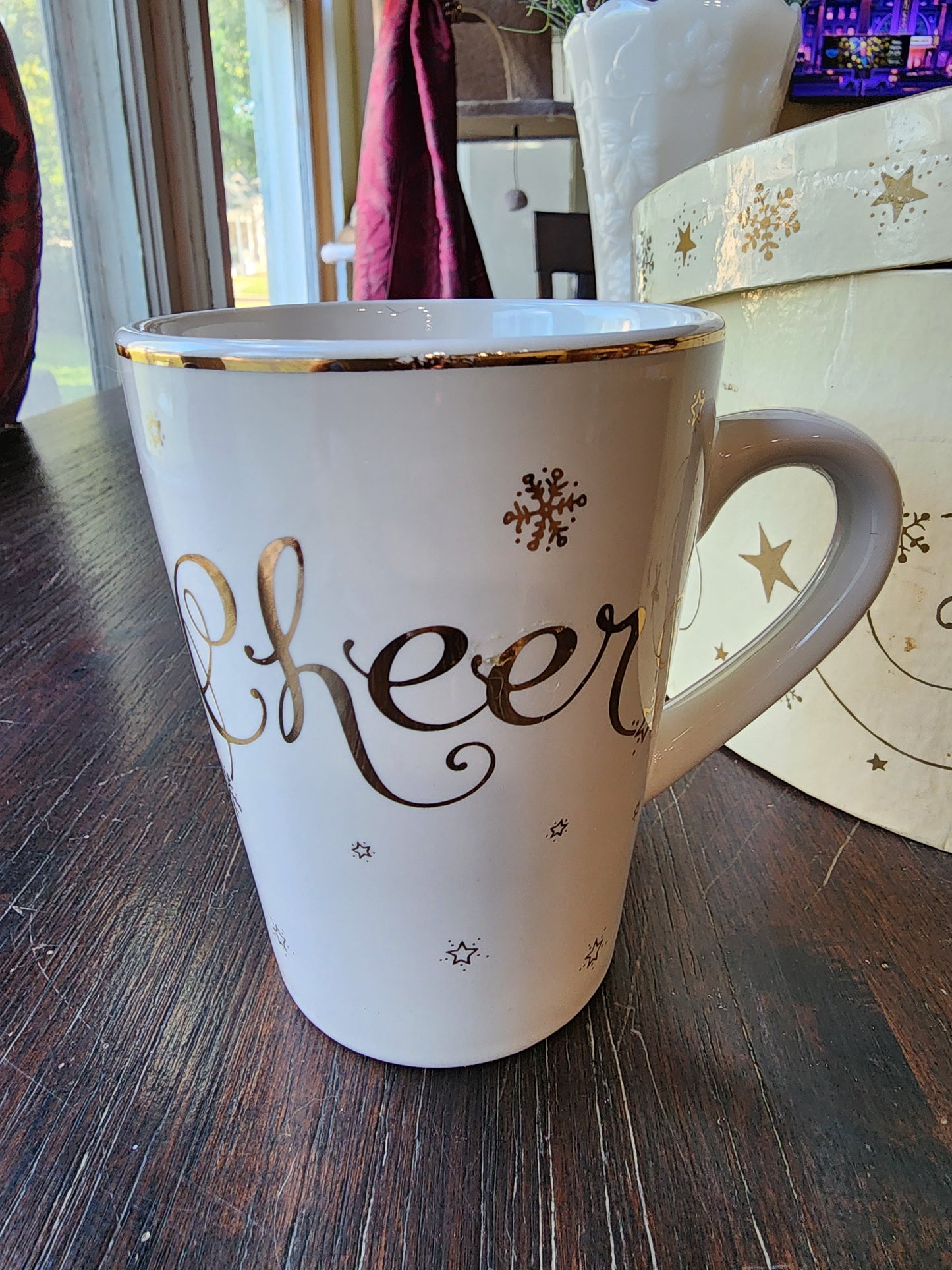 Set of 4 Coffee Mugs Cheer White Cups Gold Print Stars Snowflakes Original Box