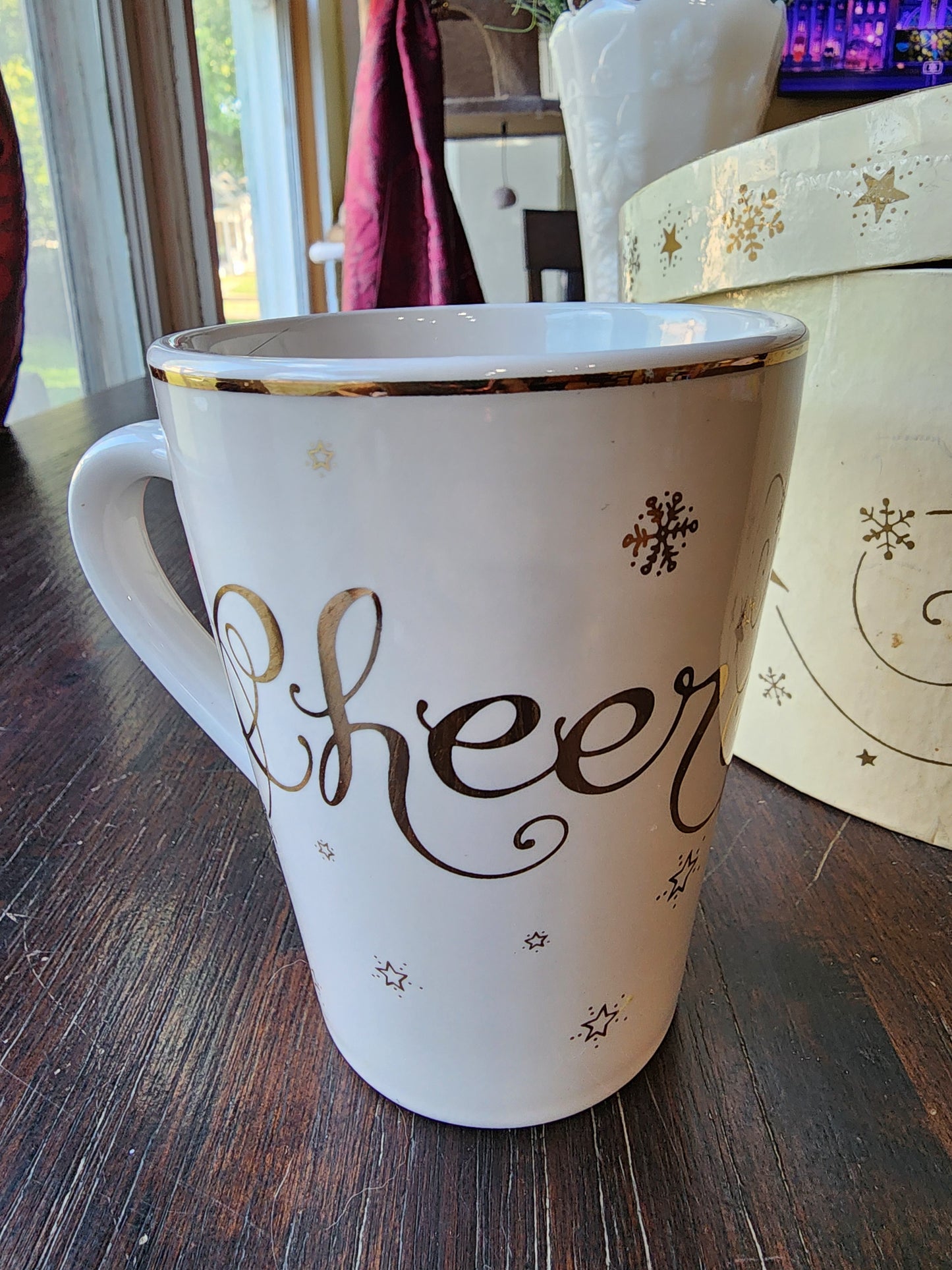 Set of 4 Coffee Mugs Cheer White Cups Gold Print Stars Snowflakes Original Box