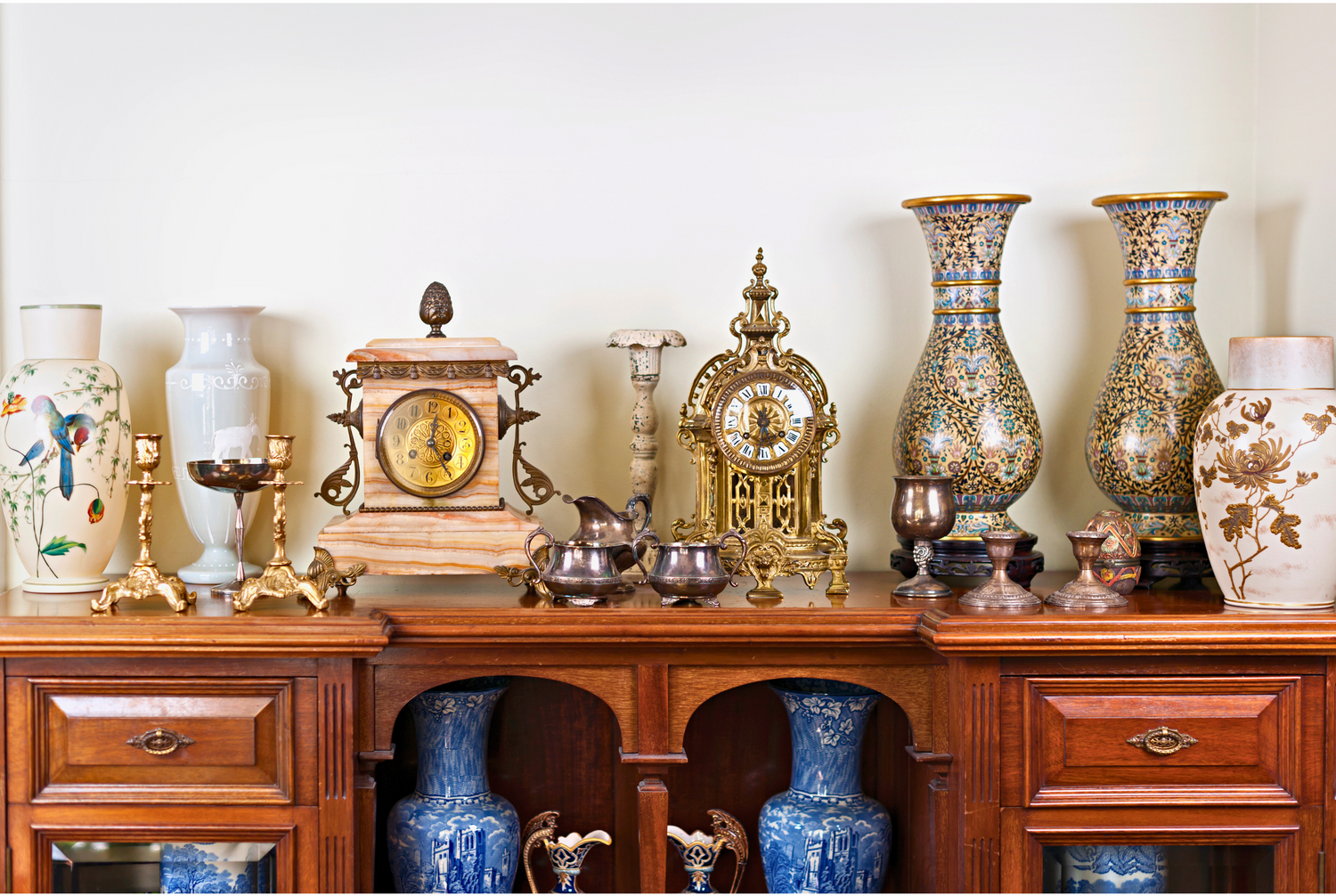 High-End Antiques