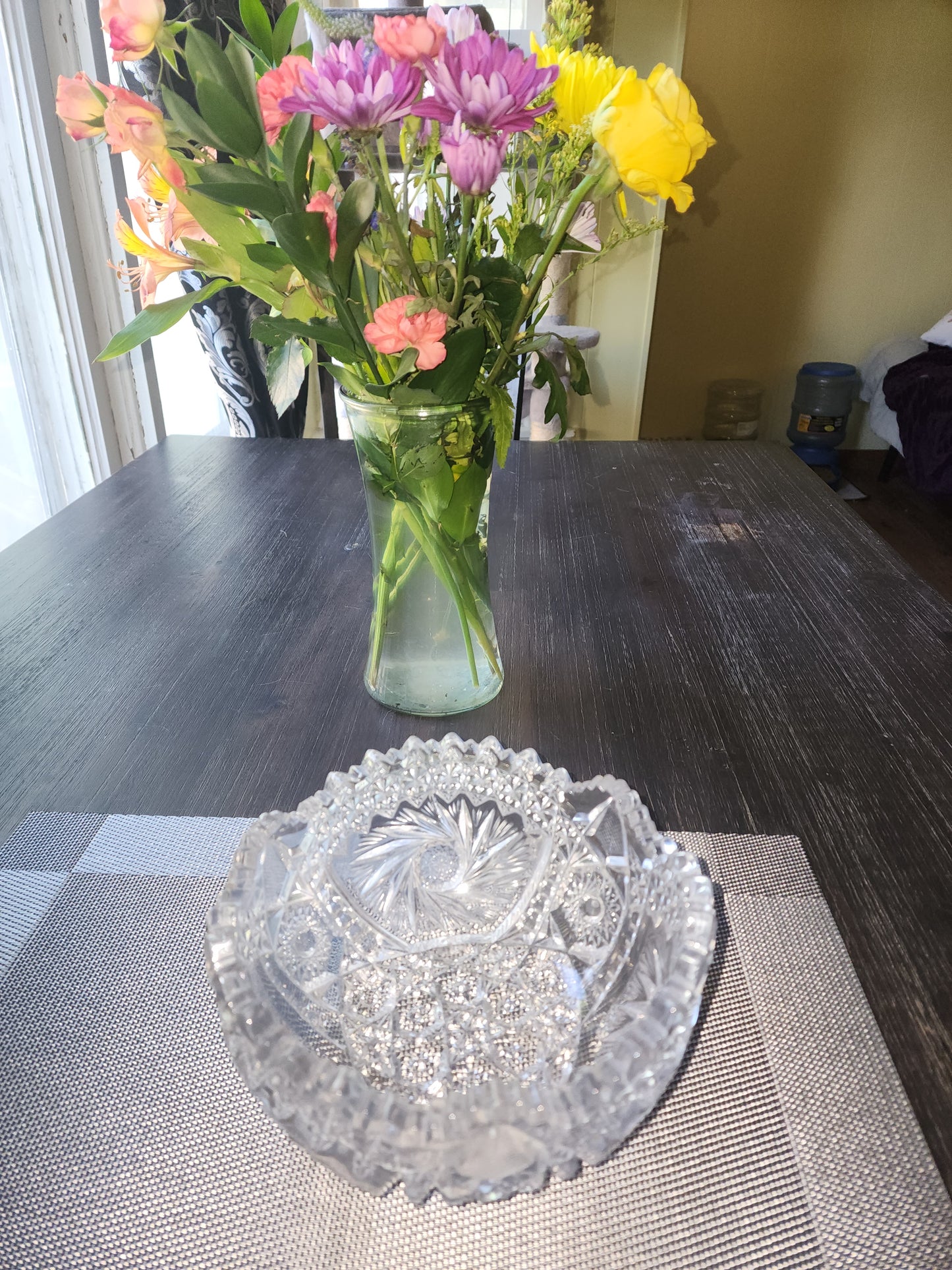 American Brilliant Cut Glass Crystal Serving Bowl - Antique