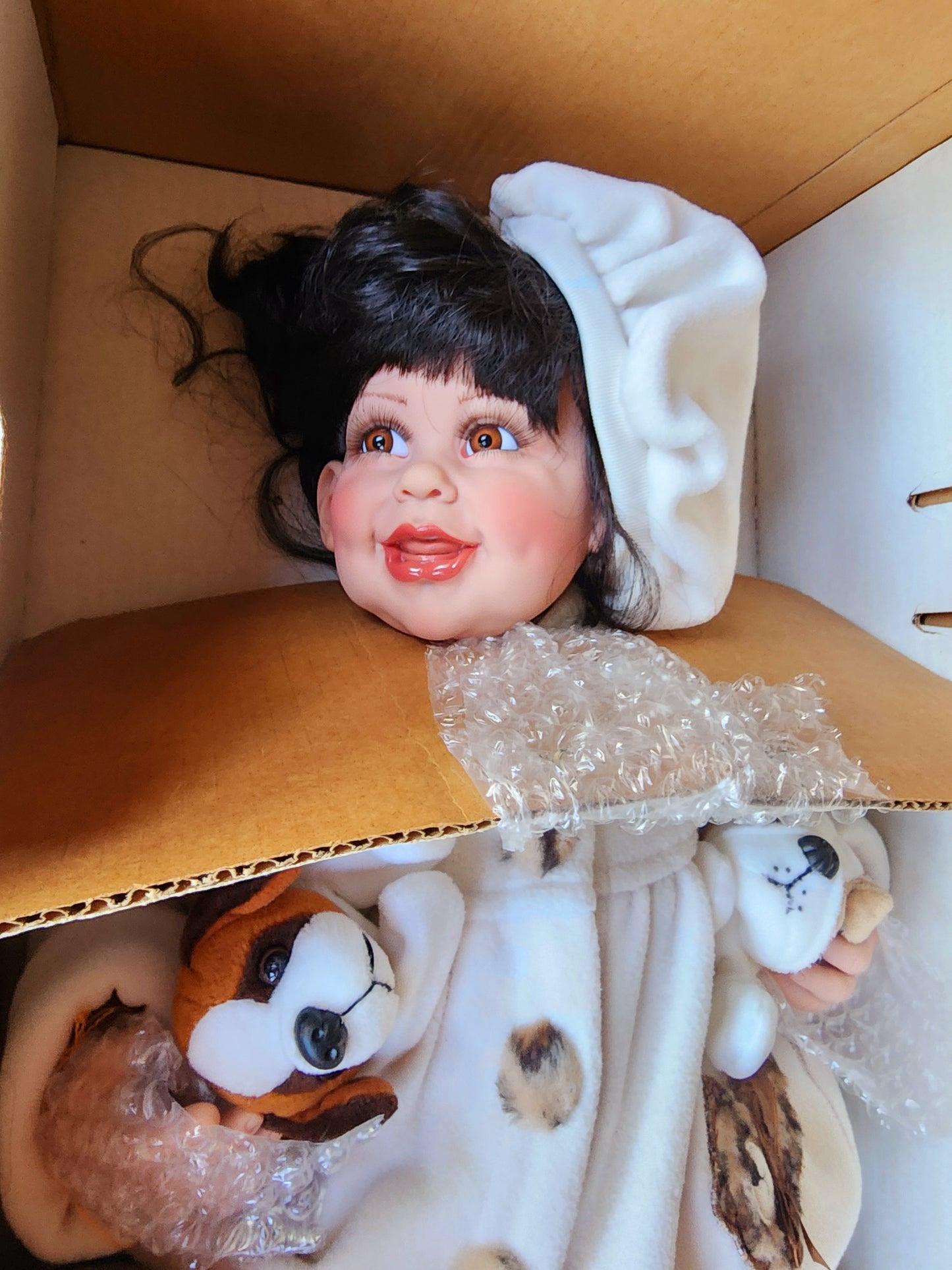 Precious Heirloom Dolls Fayzah Spanos, Bean Bag Zoo Limited Edition #409/500, 1999 NEW IN BOX, COA