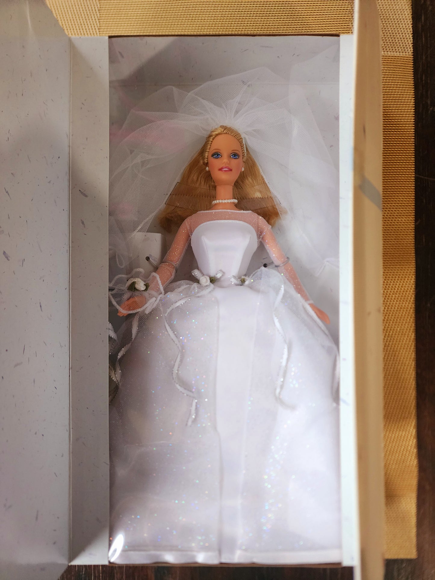 Vintage Mattel Barbie Doll Blushing Bride 1999 NRFB Blonde Wedding Dress #26074