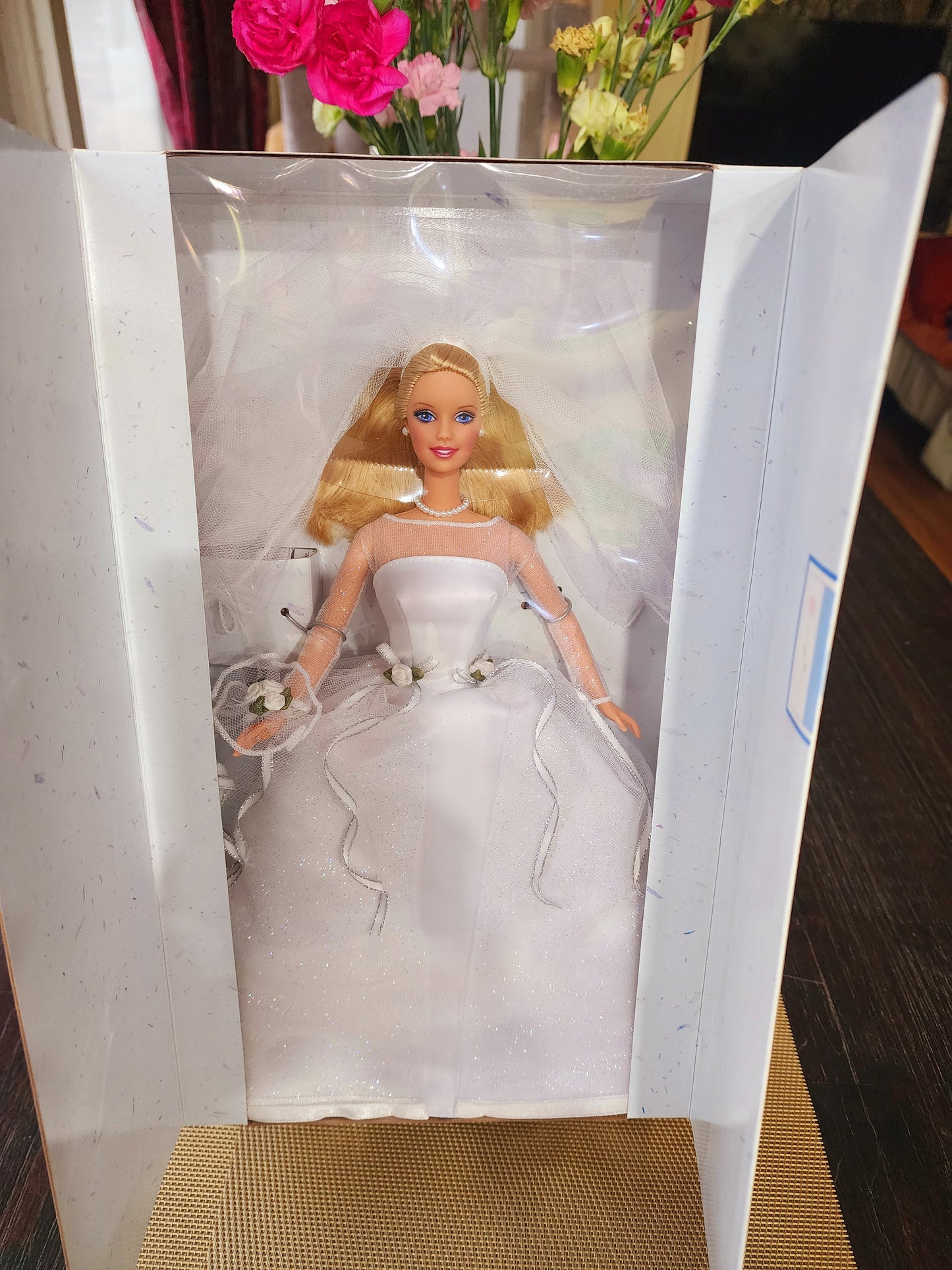 Vintage Mattel Barbie Doll Blushing Bride 1999 NRFB Blonde Wedding Dress #26074