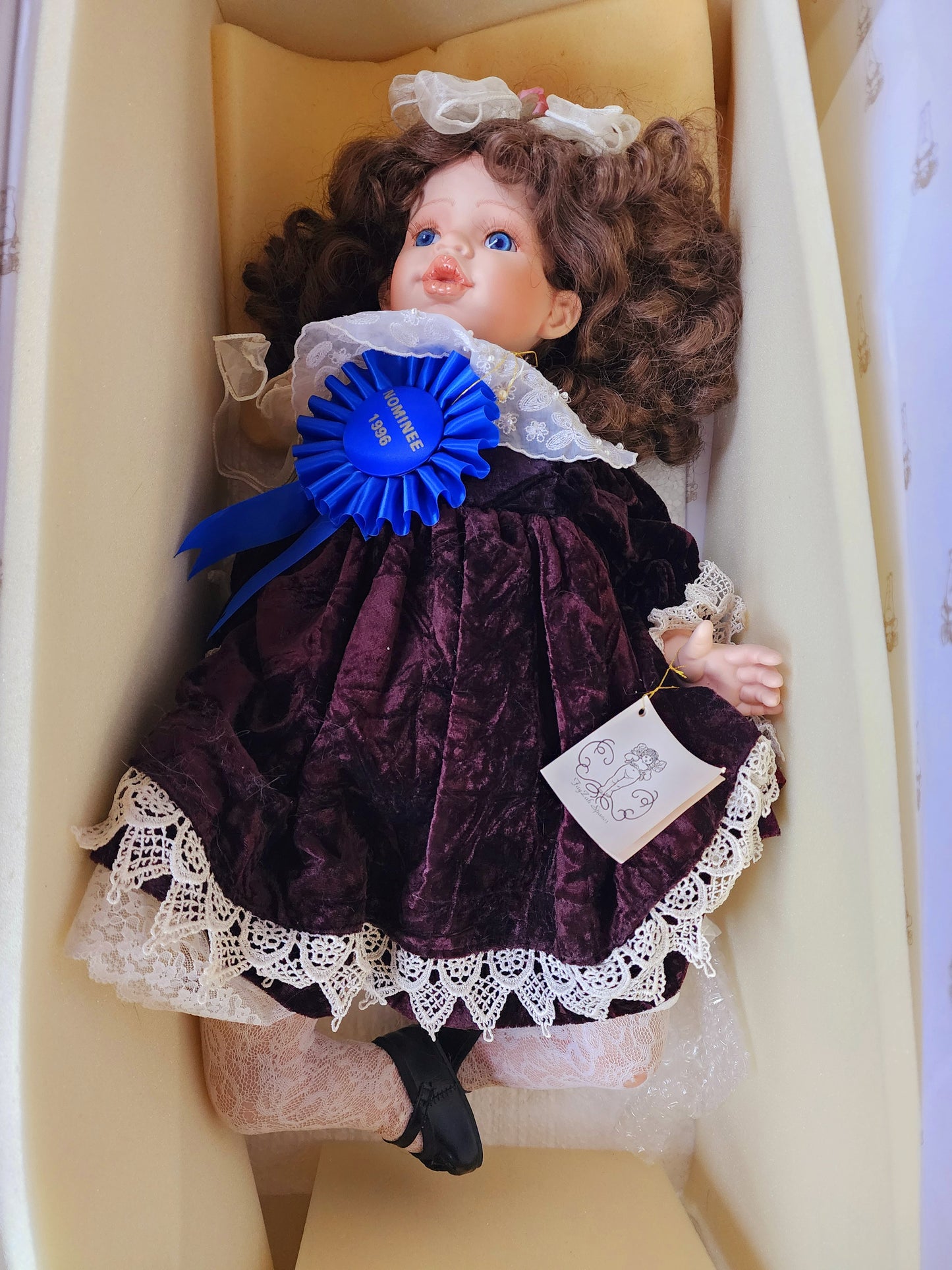 Precious Heirloom Doll Fayzah Spanos "Coquette" 16" Seated Limited Edition #547/2000, 1996 Nominee