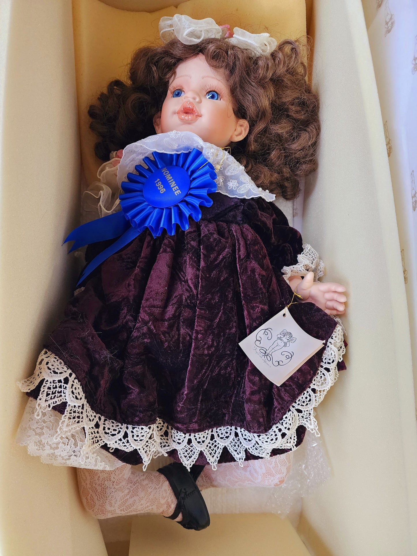 Precious Heirloom Doll Fayzah Spanos "Coquette" 16" Seated Limited Edition #547/2000, 1996 Nominee