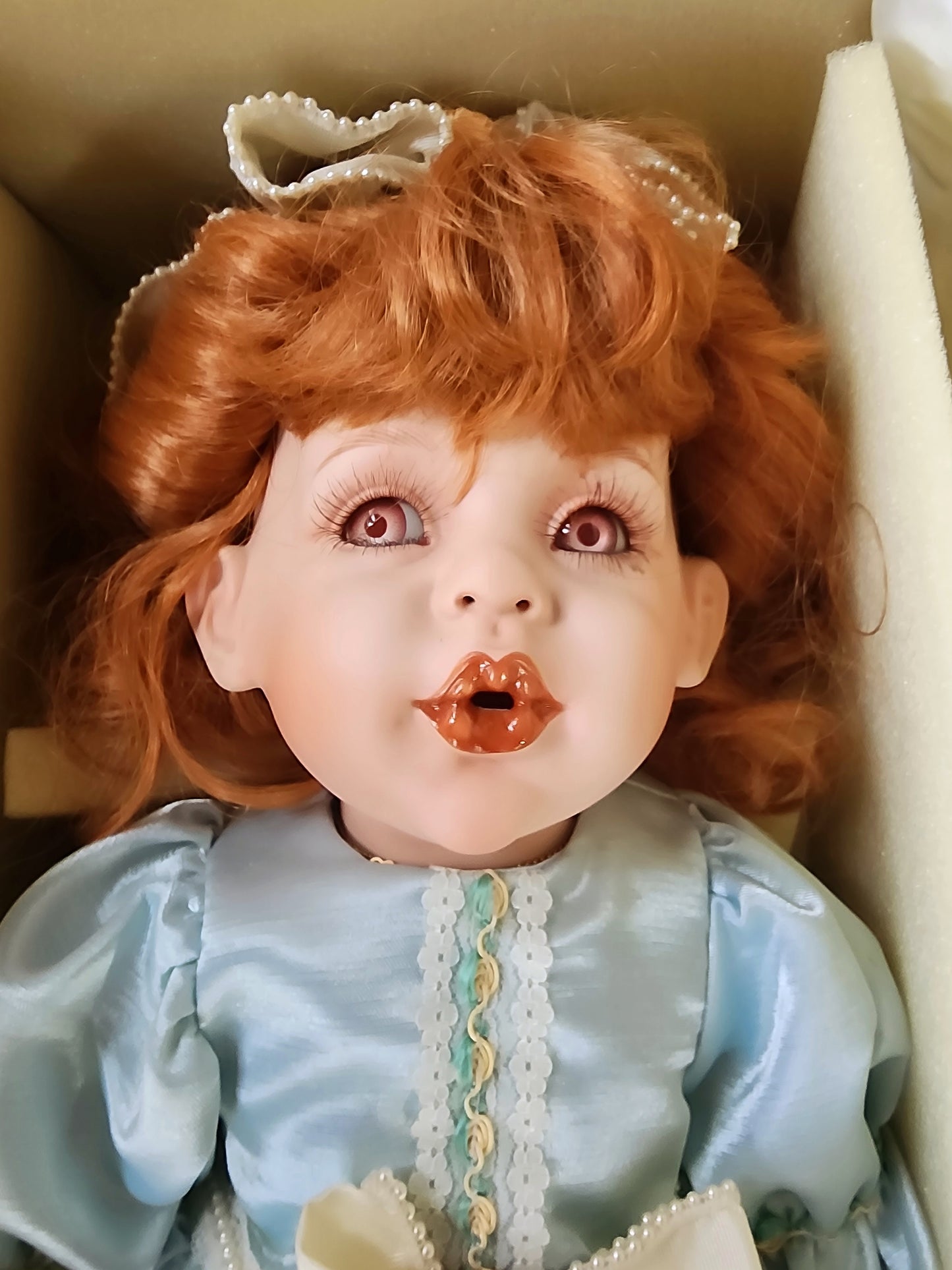 Cassandra 1994 25" Porcelain Doll by FayZah Spanos #1767/2000 Precious Heirloom Dolls