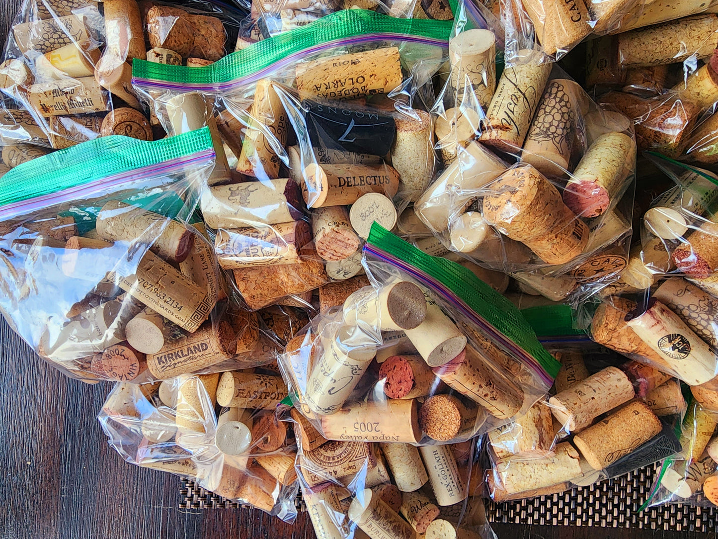 Premium Natural Used Wine Corks Lot of 519 Solid Cork Crafts Wedding