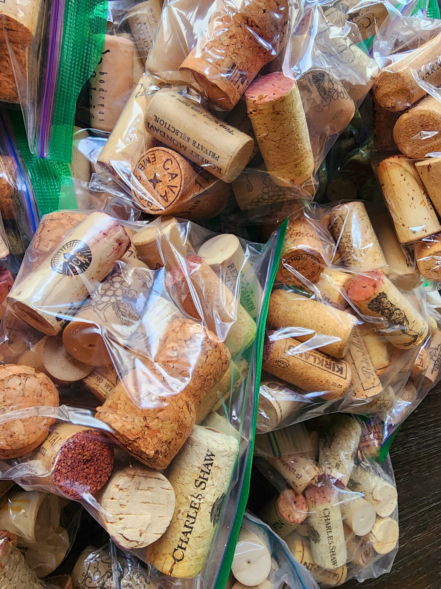 Premium Natural Used Wine Corks Lot of 519 Solid Cork Crafts Wedding
