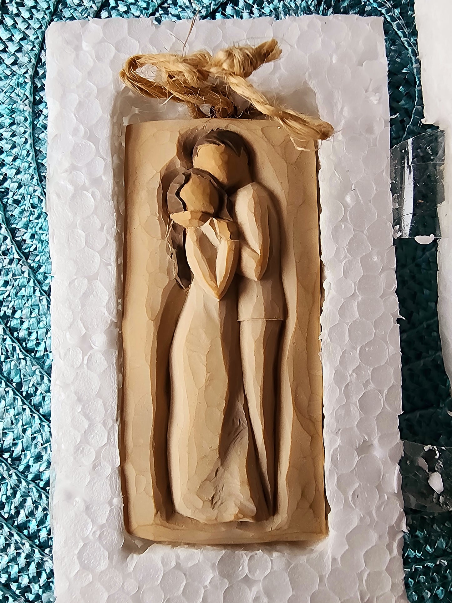 Willow Tree Embrace In Loves Embrace 2002 Susan Lordi Mini Ornament Demdaco