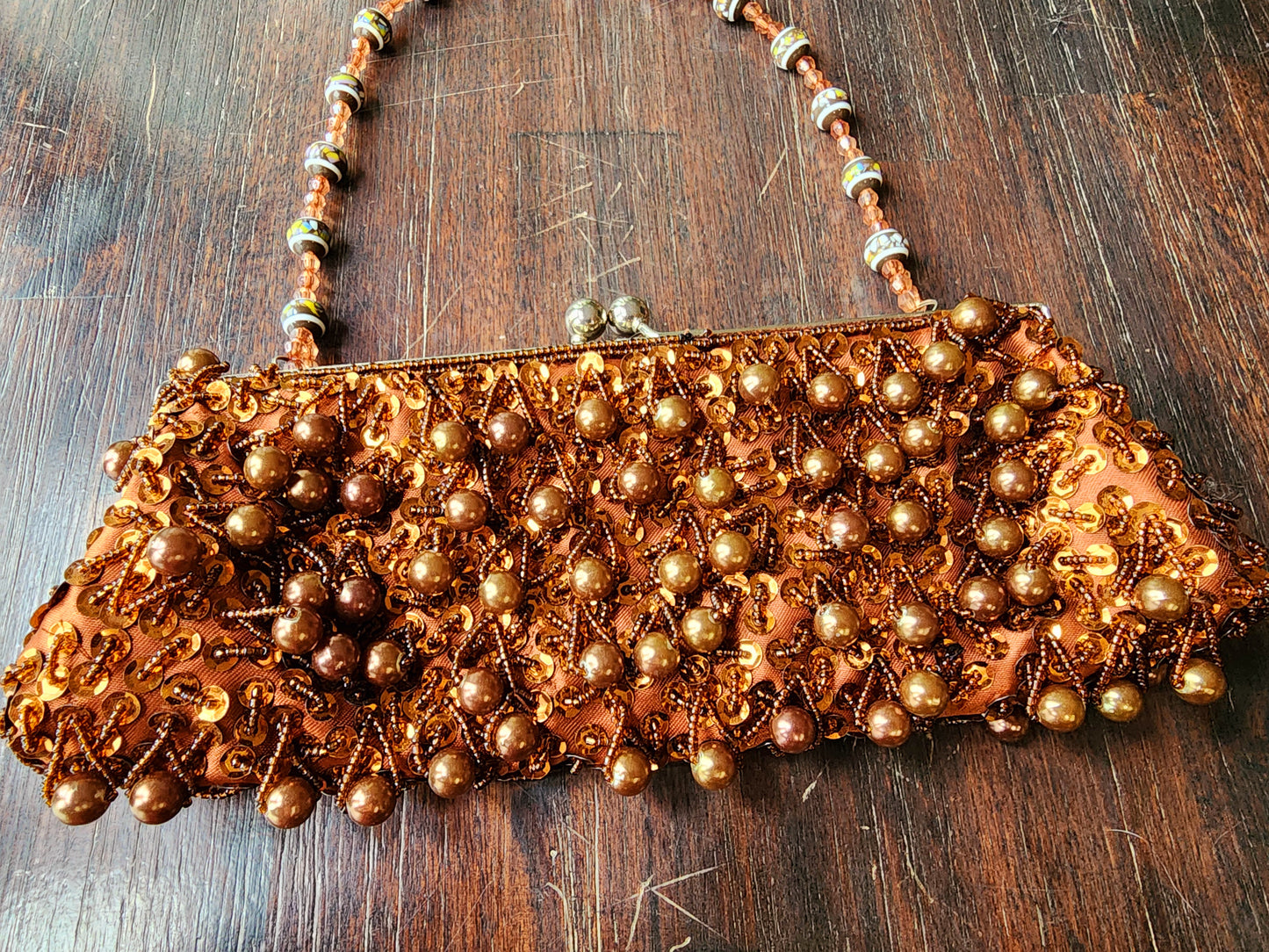 Brown Beaded Antique Purse With Close Clasp