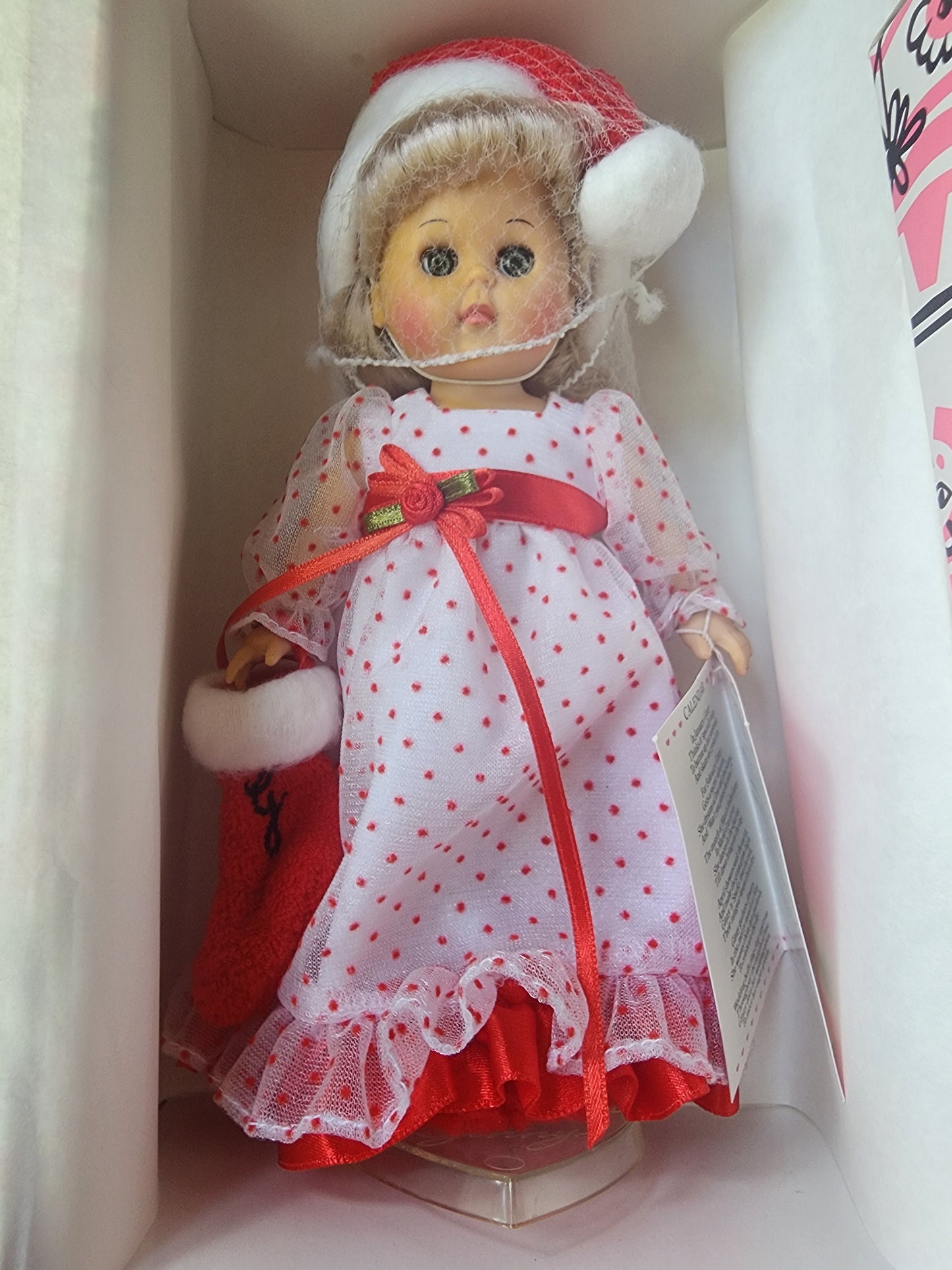 Vogue Dolls Ginny December Calender Doll #0HP212