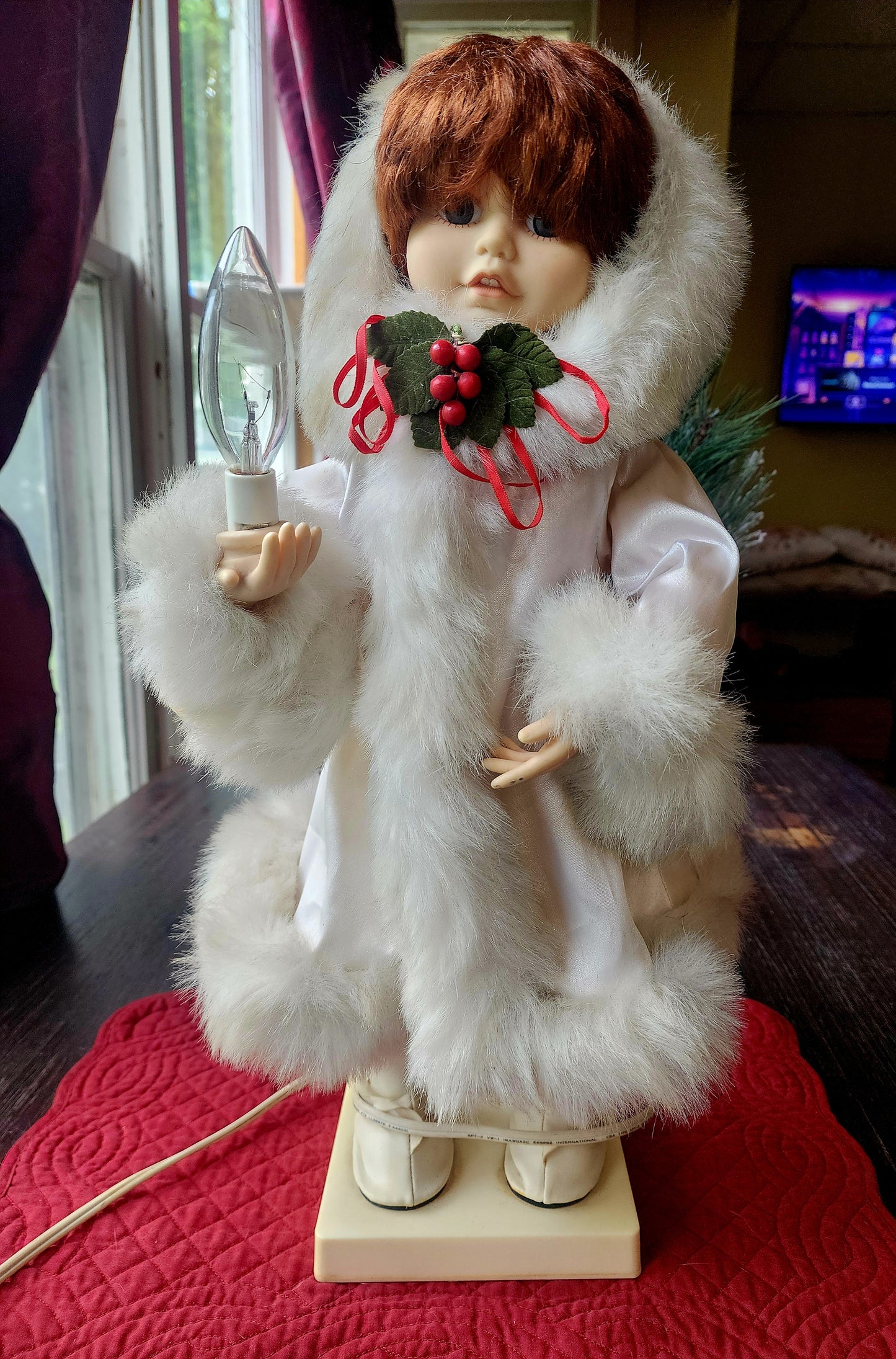 Snow Princess Christmas Girl by Telco Motion-ette' Lighted Christmas Girl 1991