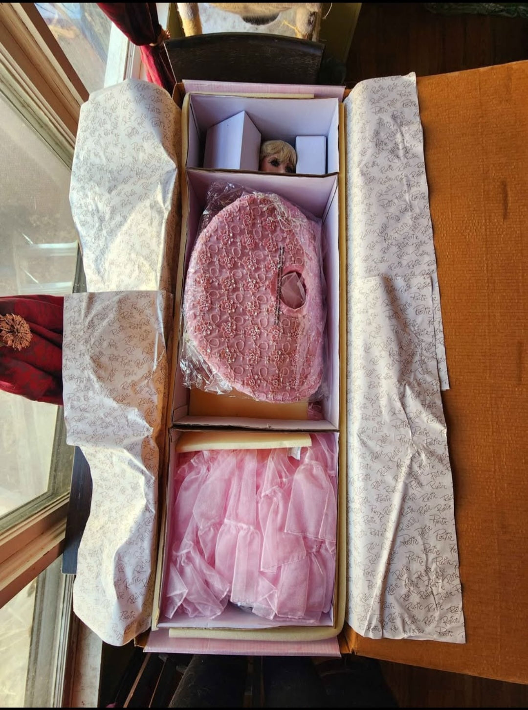 "Christa" Rustie Vintage Porcelain Doll w/, LPink Umbrella, Lmtd. Ed NIB Mint Condition