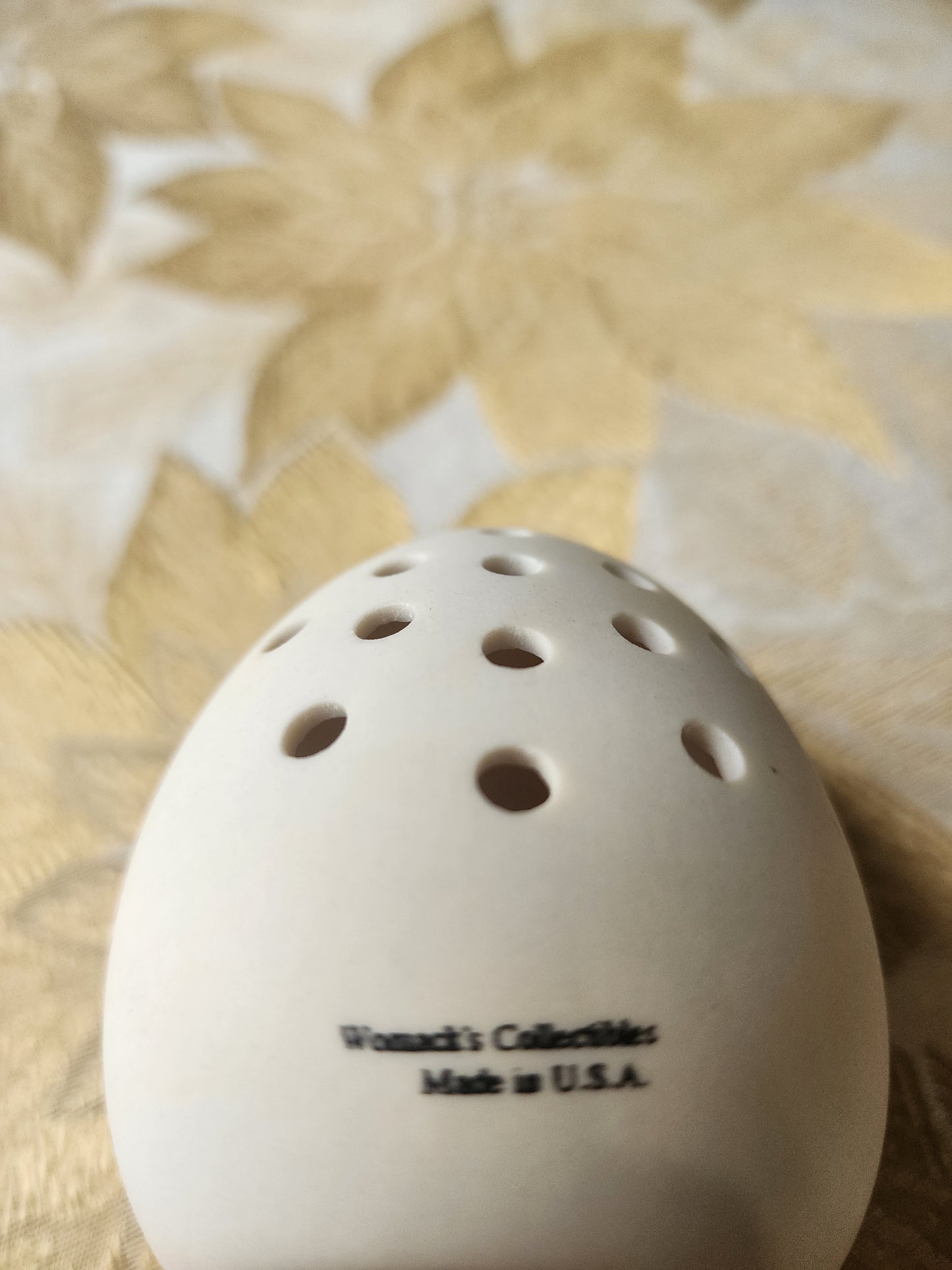 Cupid Angel Porcelain Egg Pomander 3" Womack's Collectibles