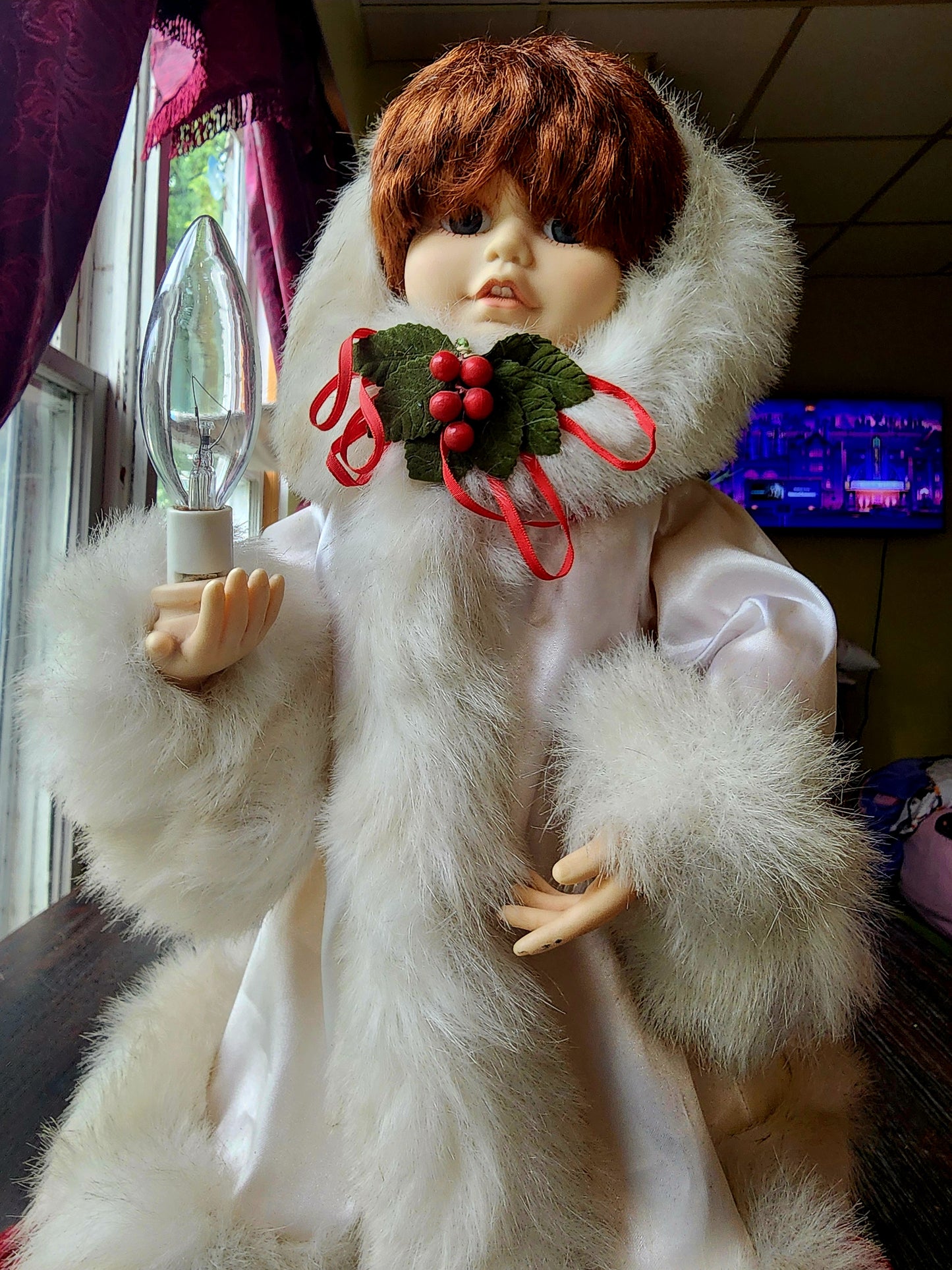 Snow Princess Christmas Girl by Telco Motion-ette' Lighted Christmas Girl 1991