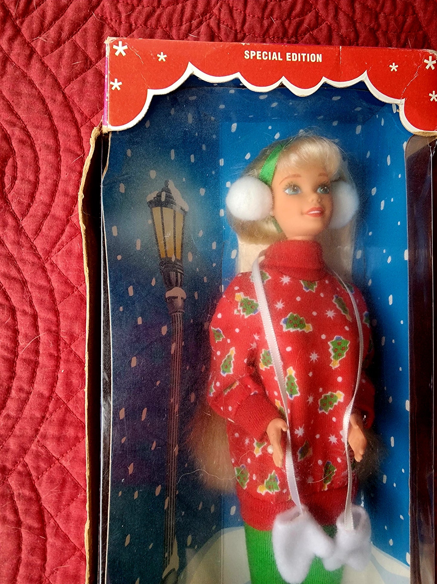 Vintage 1995 CAROLING FUN BARBIE Christmas Special Edition #13966 Sealed NRFB