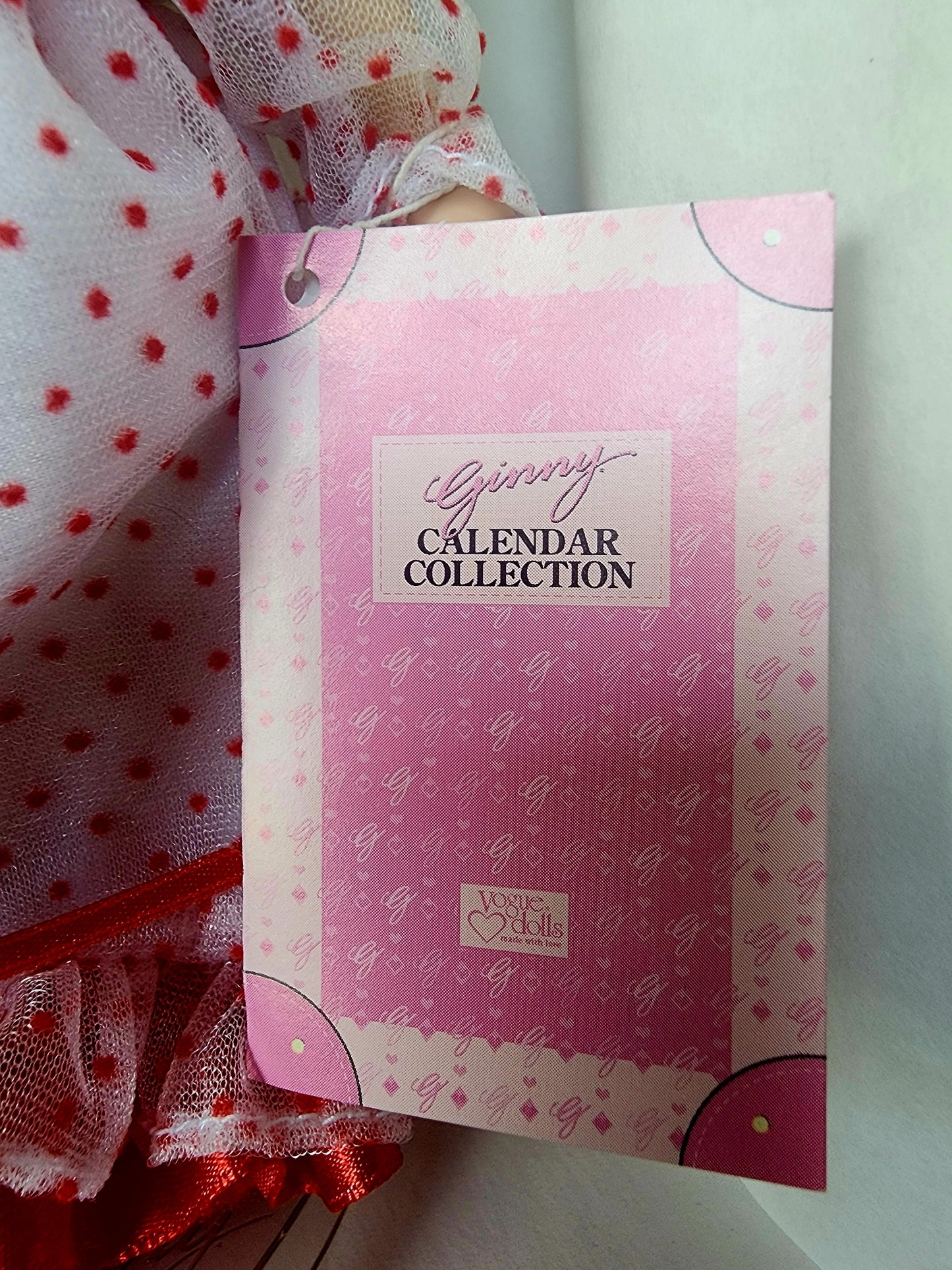 Vogue Dolls Ginny December Calender Doll #0HP212