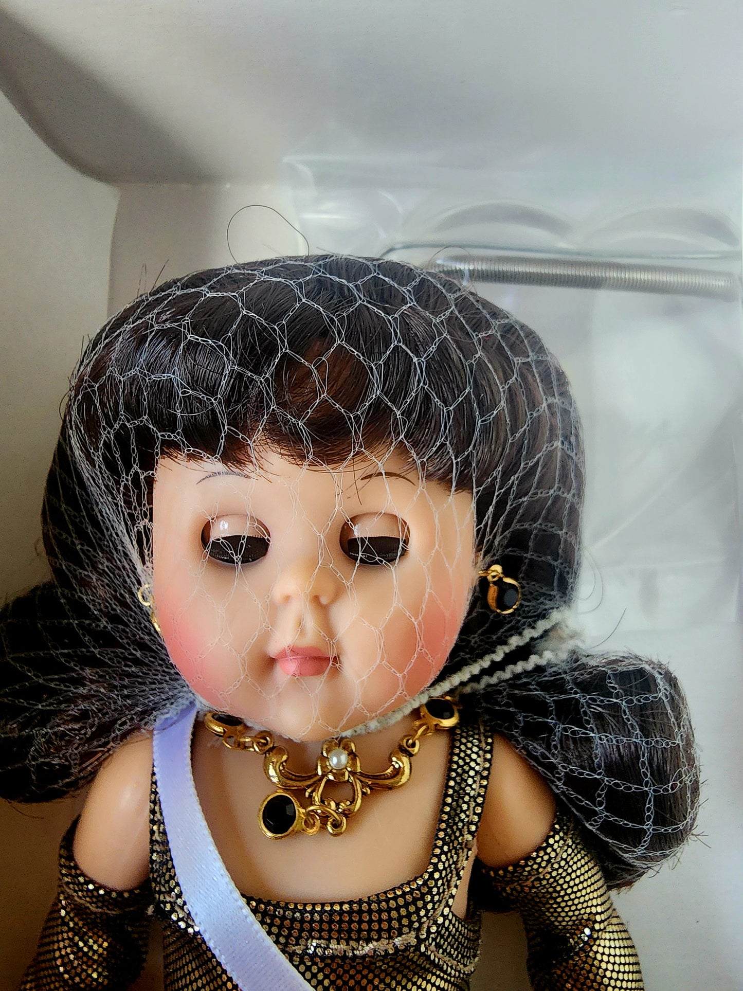 VOGUE GINNY MISS MILLENNIUM 8" Collectible Doll #9HP199 New, NRFB