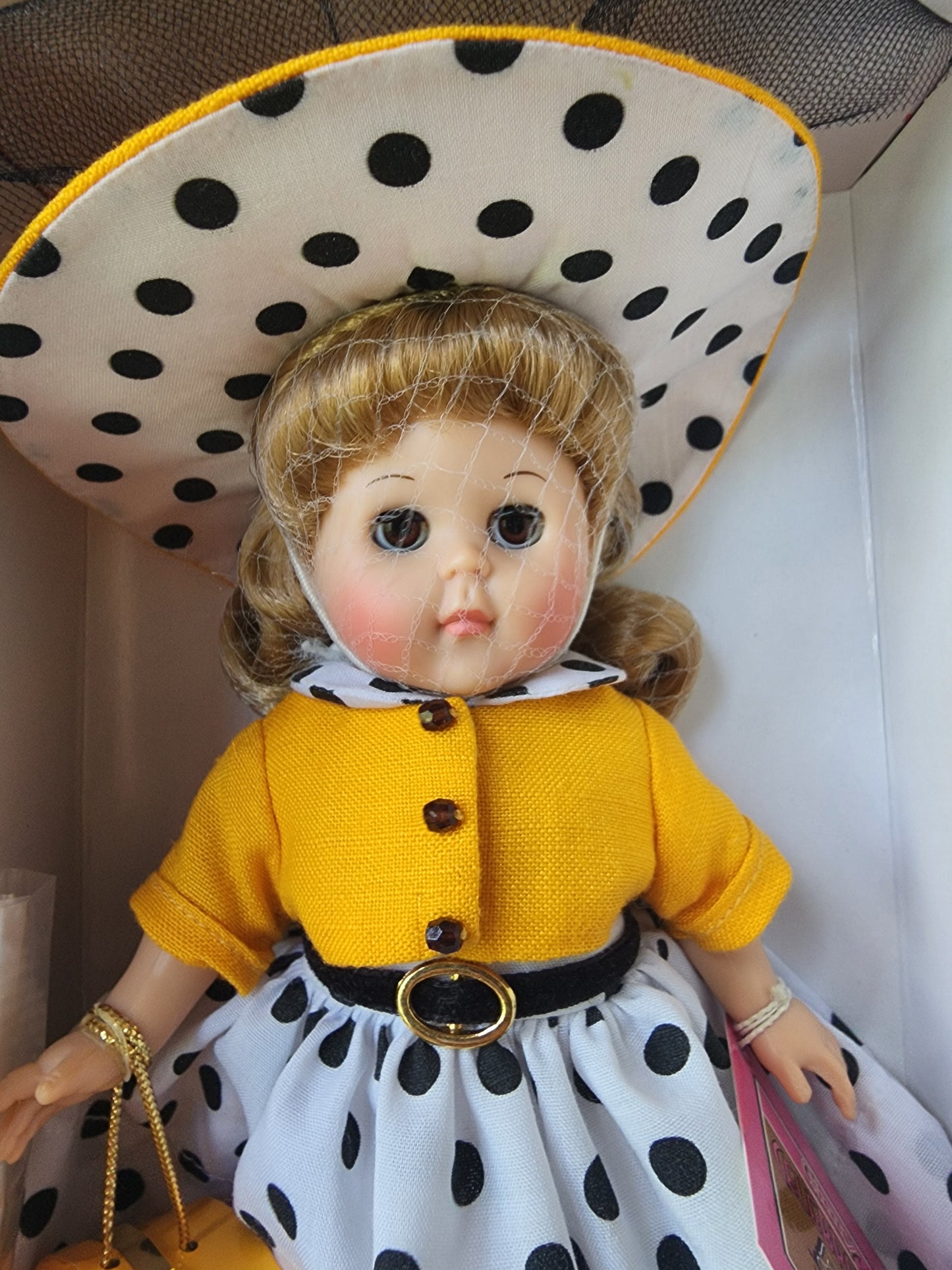 Vogue Doll Company Ginny Pretty as a Picture Doll 8" Collectible No. 1HP165 NRFB