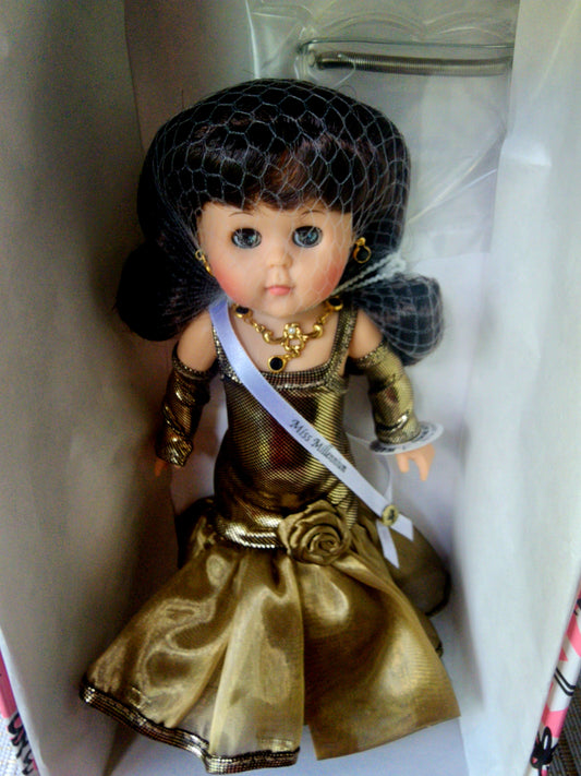 VOGUE GINNY MISS MILLENNIUM 8" Collectible Doll #9HP199 New, NRFB