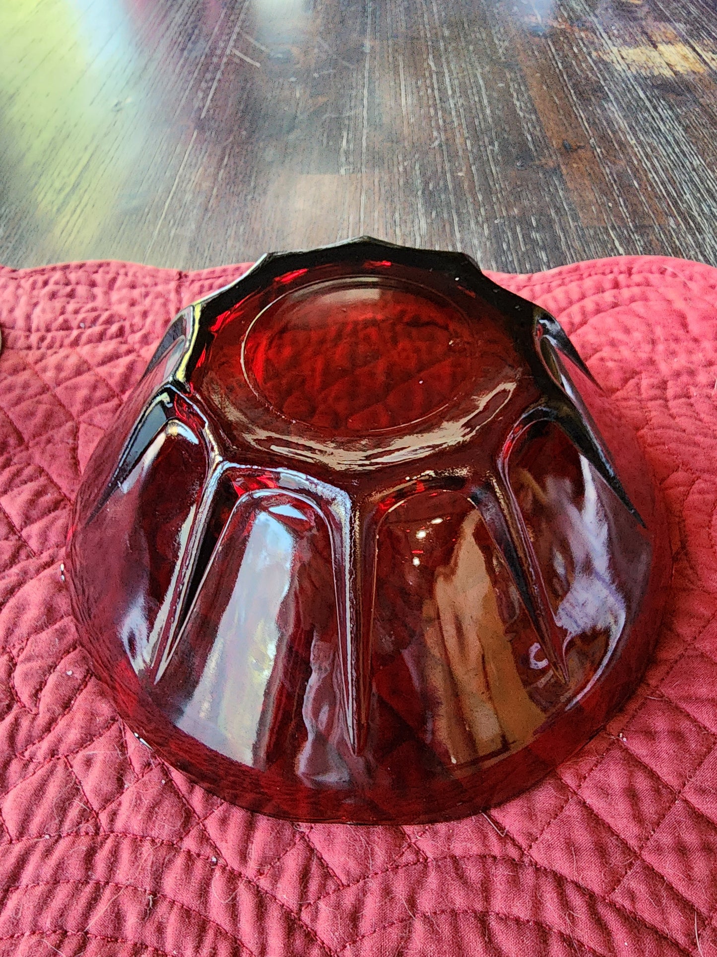 Vintage Glass Bowl Ribbed Wavy Edge 8" Serving Bowl Fruit Bowl